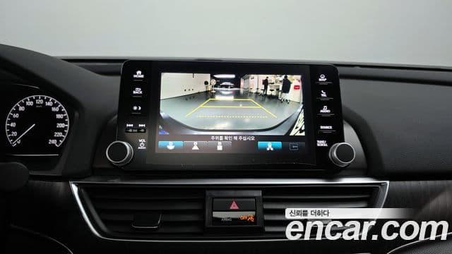 Honda Accord 10세대 1.5 турбо, 2021 14