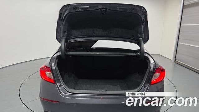 Honda Accord 10세대 1.5 турбо, 2021 20