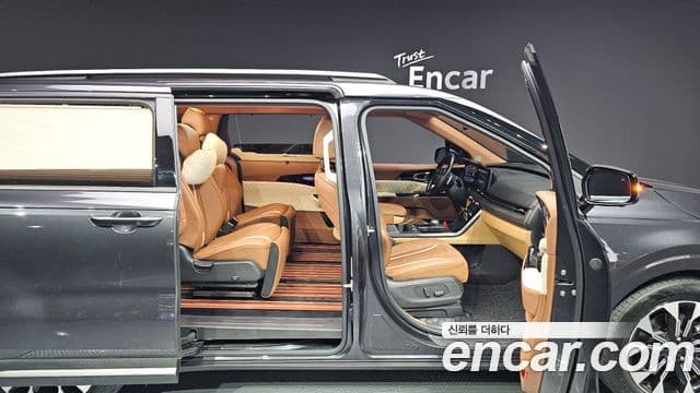 Kia Carnival 4세대 Signature, 2023 11