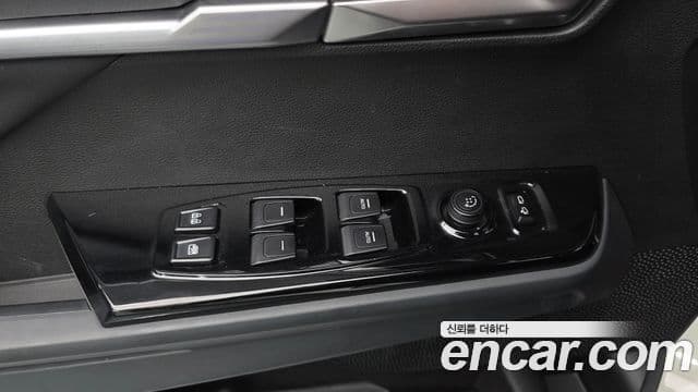 KG모빌리티(SsangYong) The / новый New Torres T7, 2025 17