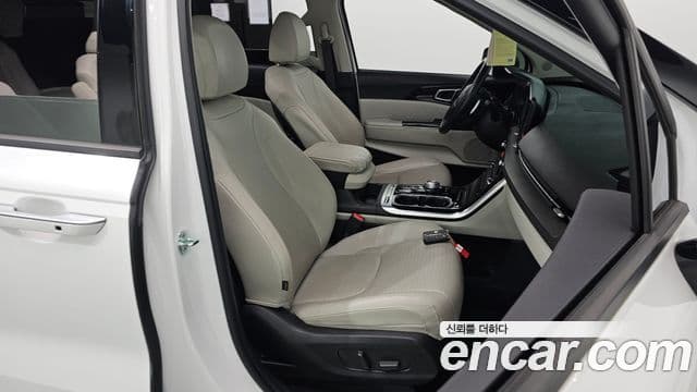 Kia Carnival 4세대 Signature, 2022 10