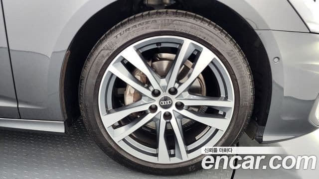 Audi A6 (C8) Premium, 2023 все фото