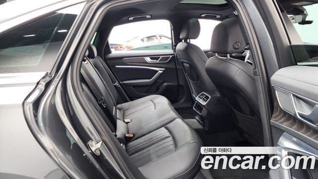 Audi A6 (C8) Premium, 2023 12