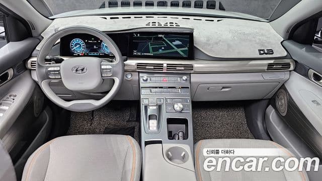 Hyundai NEXO Premium, 2023 7