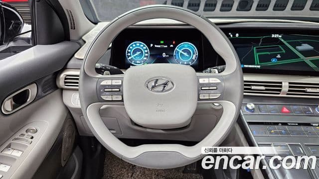 Hyundai NEXO Premium, 2023 13