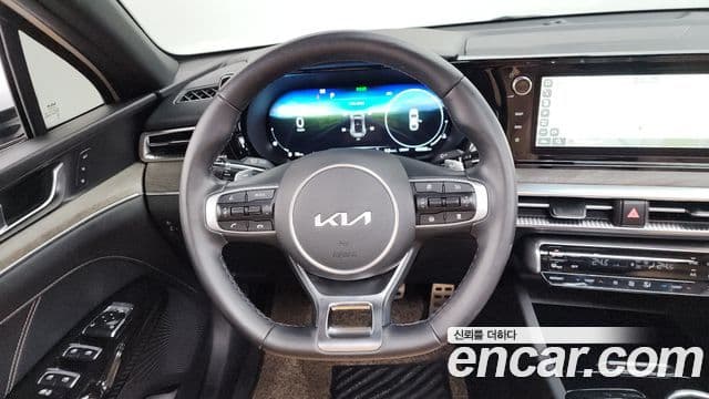Kia K5 3세대 Signature, 2023 13