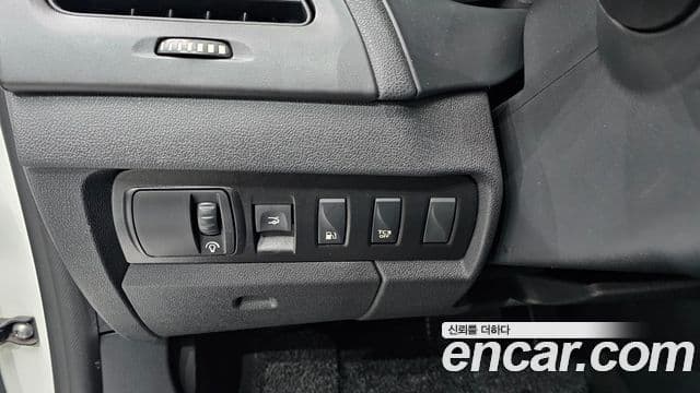 Renault Korea(Samsung) SM3 Neo PE, 2016 18