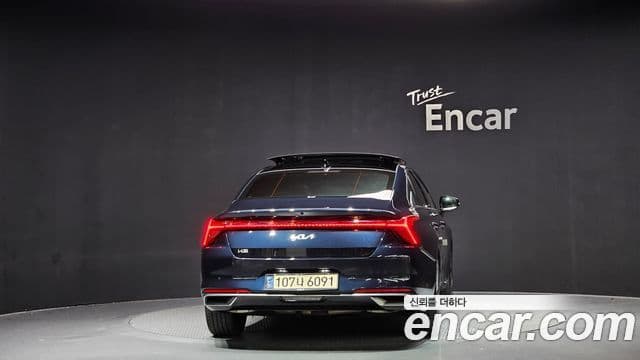 Kia K8 Signature, 2022 4