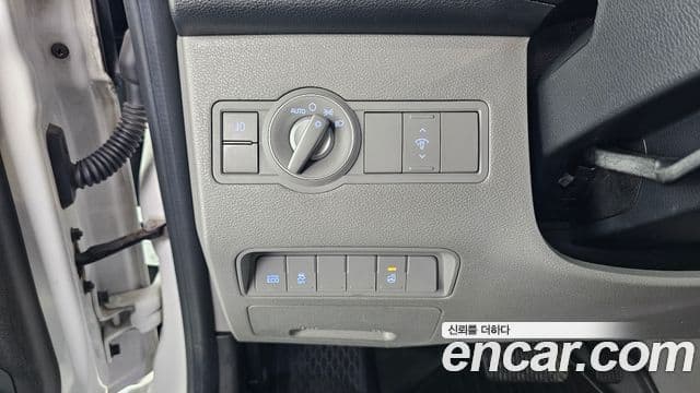 Hyundai 쏠라티 Luxury, 2018 14