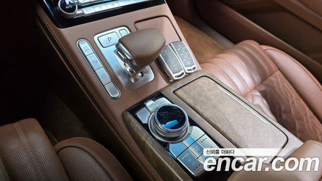 Genesis G90 лимузин Prestige, 2019 9