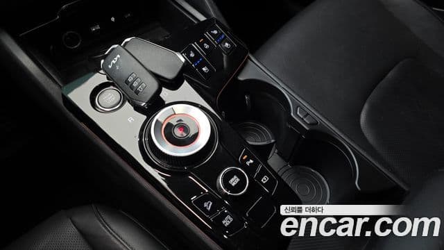 Kia Sportage 5세대 гибрид Signature 2WD, 2022 9