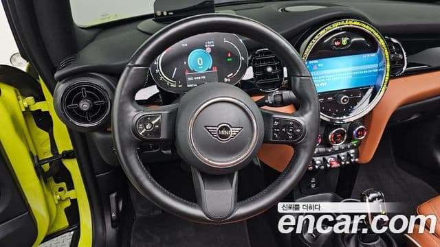 Mini Cooper S кабриолет 3세대, 2022 13