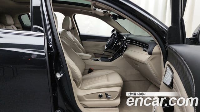 Maserati Grecale 2.0 AWD GT, 2023 11