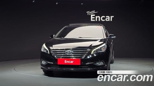 Hyundai LF Sonata Special, 2016 3
