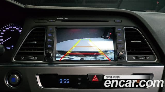 Hyundai LF Sonata Special, 2016 15