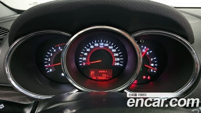 Kia Sorento R топовая версия, 2011 8