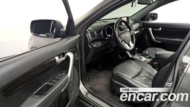 Kia Sorento R топовая версия, 2011 11