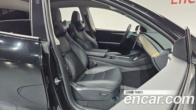 Tesla модель Y Long Range AWD, 2024 10