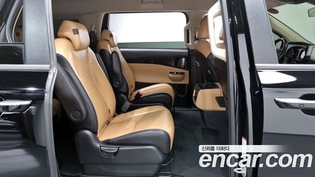 Kia Carnival 4세대 Prestige, 2023 12