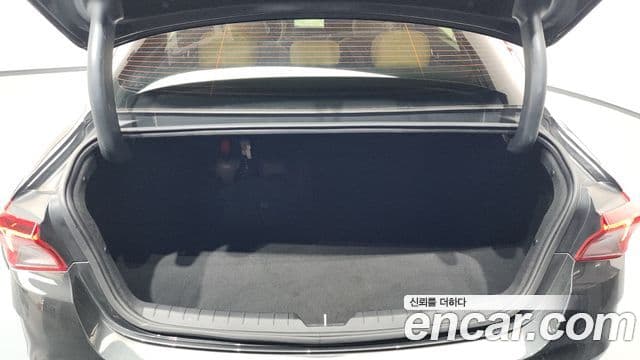 Kia K5 3세대 Prestige, 2022 20