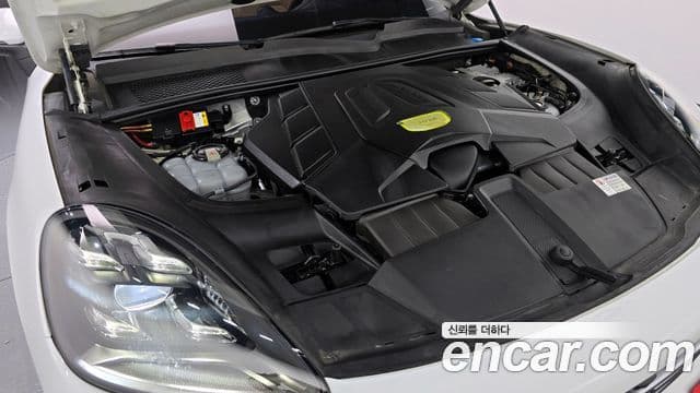 Porsche Cayenne (PO536) 3.0 E-гибрид, 2020 6