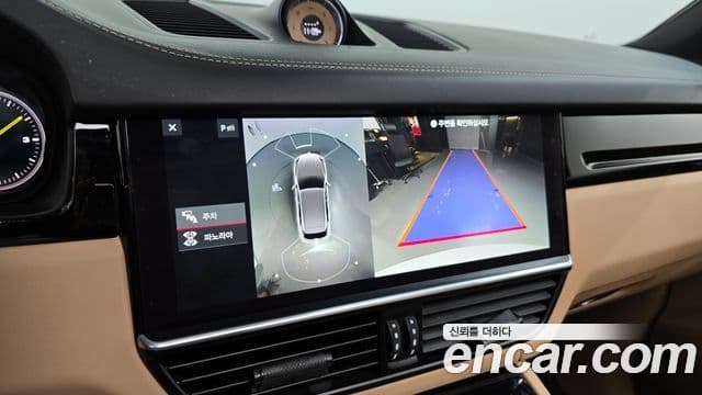 Porsche Cayenne (PO536) 3.0 E-гибрид, 2020 16