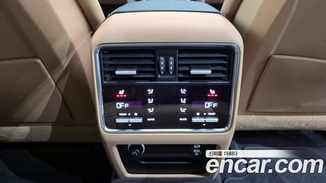 Porsche Cayenne (PO536) 3.0 E-гибрид, 2020 19