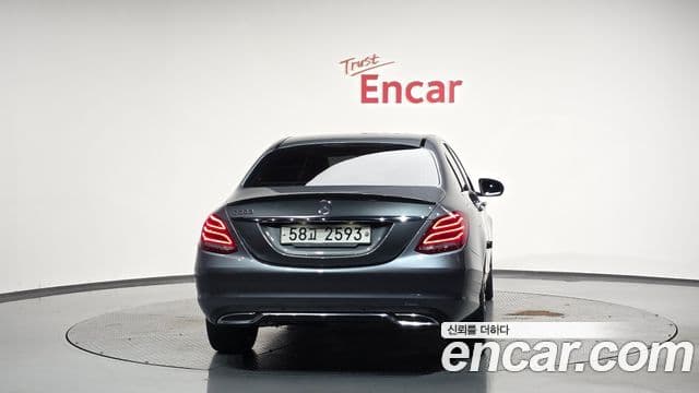 Mercedes-Benz C-класс W205 Avantgarde, 2018 4