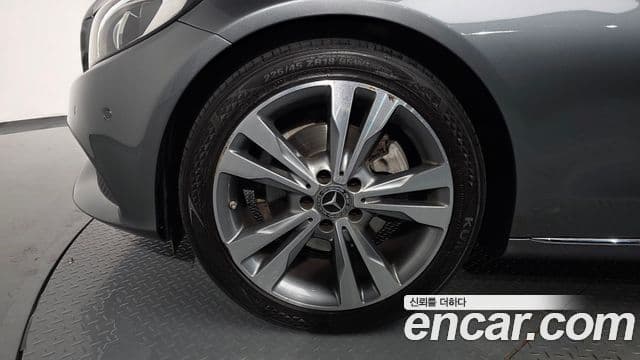 Mercedes-Benz C-класс W205 Avantgarde, 2018 все фото