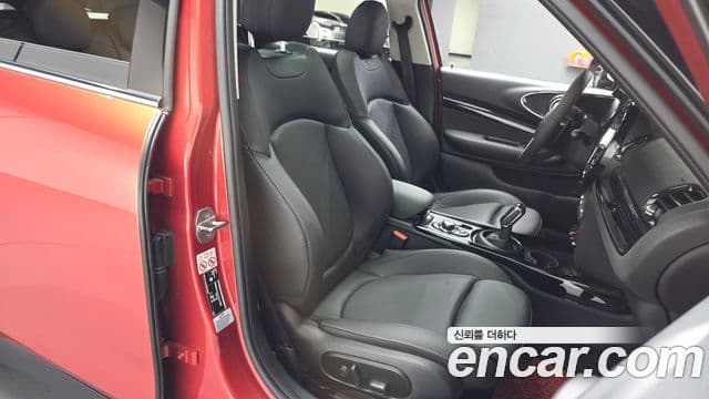 Mini Cooper S 클럽맨 2세대, 2023 10