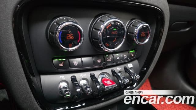 Mini Cooper S 클럽맨 2세대, 2023 16