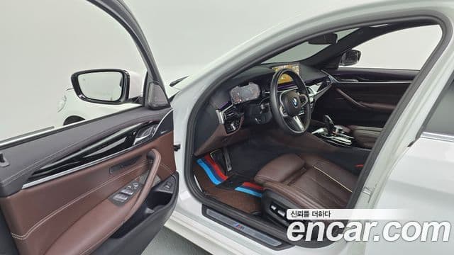 BMW 5시리즈 (G30) 530i M Sport, 2023 10