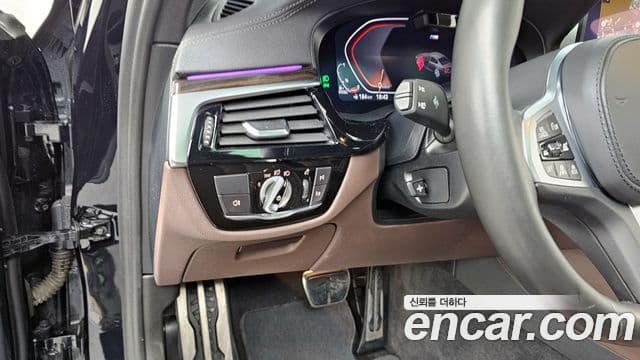 BMW 5시리즈 (G30) 523d xDrive M Sport, 2022 16