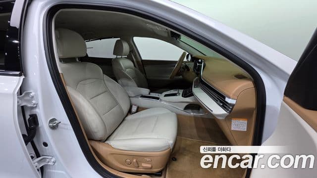 Hyundai The / новый New Grandeur IG гибрид Exclusive, 2022 10