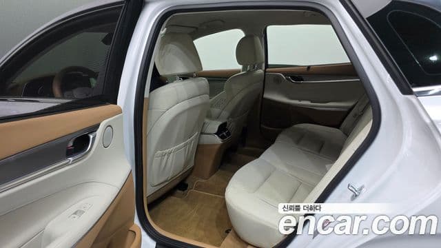 Hyundai The / новый New Grandeur IG гибрид Exclusive, 2022 17