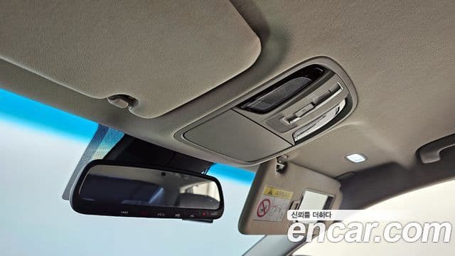 Kia K7 Premier 3.0 LPI Prestige(арендный автомобиль), 2020 19