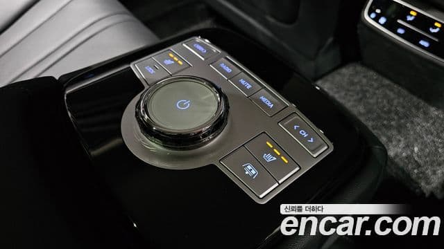 Genesis G80 (RG3) бензин 2.5 турбо AWD, 2023 19