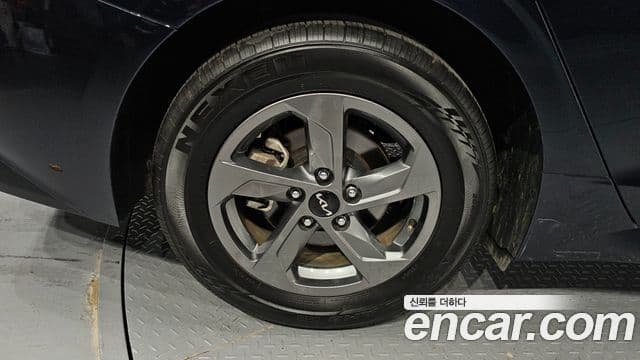 Kia K5 3세대 Standard, 2023 все фото