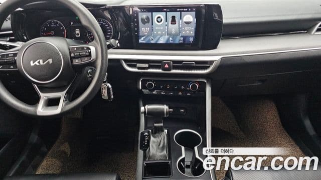Kia K5 3세대 Standard, 2023 14