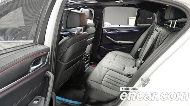 BMW 5시리즈 (G30) 520i M Sport, 2023 10