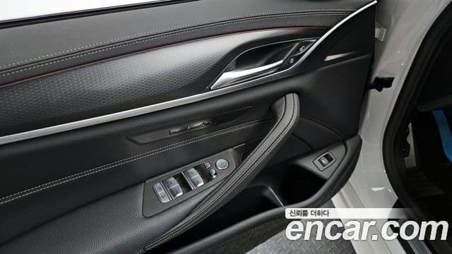 BMW 5시리즈 (G30) 520i M Sport, 2023 18