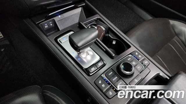 Genesis G80 Sport, 2017 9