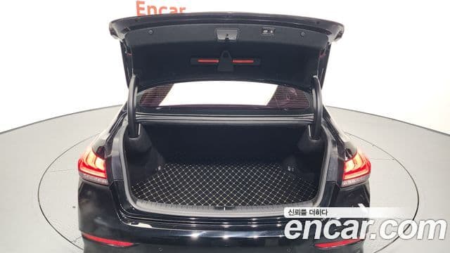 Genesis G80 Sport, 2017 20