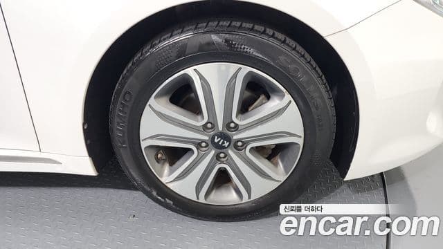 Kia K5 гибрид 2세대 Prestige, 2016 все фото