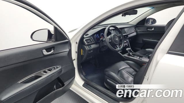 Kia K5 гибрид 2세대 Prestige, 2016 10