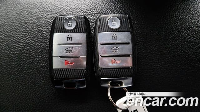 Kia K5 гибрид 2세대 Prestige, 2016 16