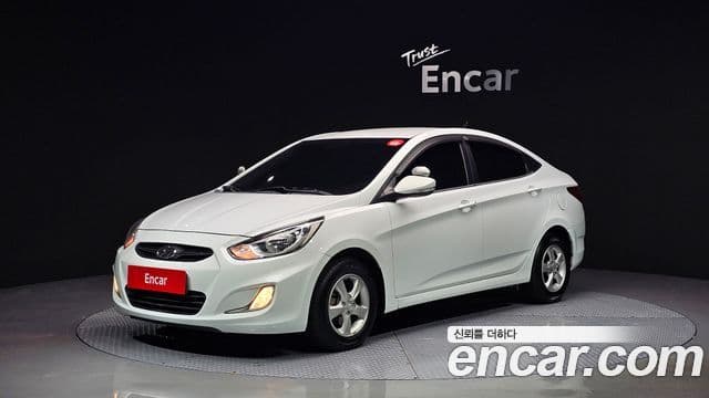 Hyundai Accent(новый кузов / новое поколение) Premier, 2012 1