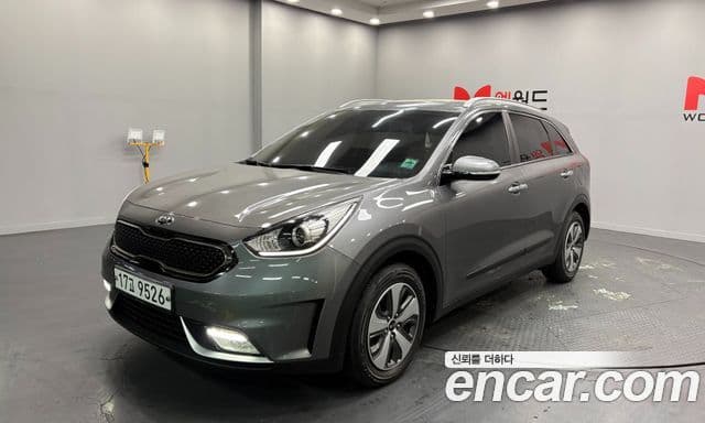 Kia Niro Prestige, 2018 2