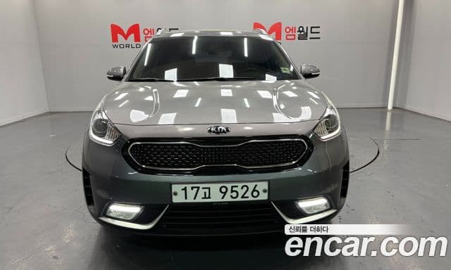 Kia Niro Prestige, 2018 3