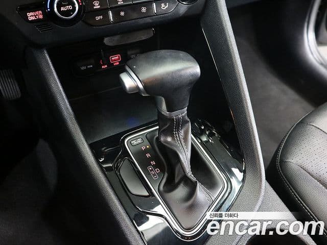 Kia Niro Prestige, 2018 17